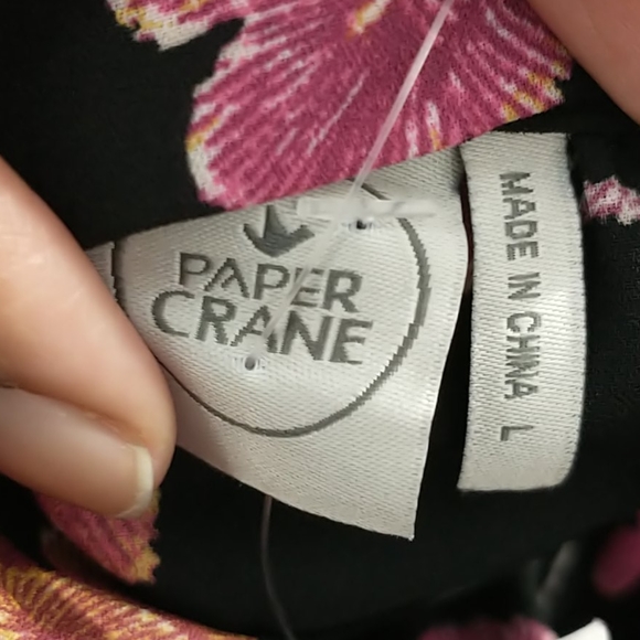 NWT Patterned blouse - Picture 2 of 3